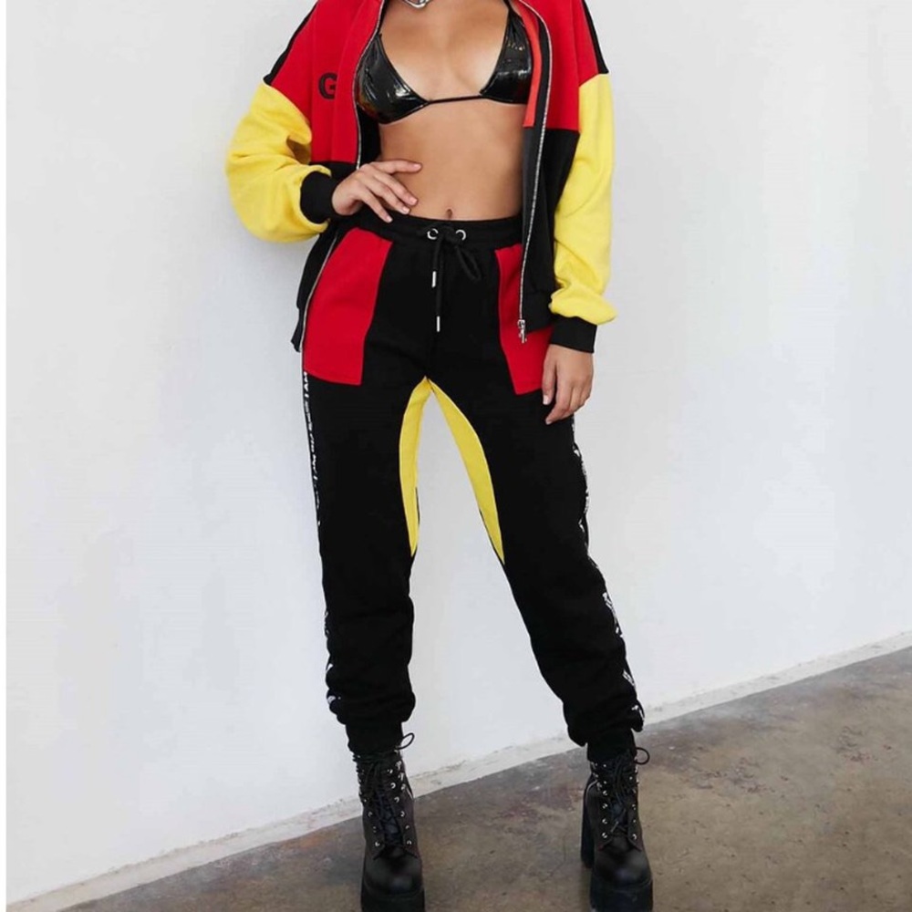 I am gia blaster pants